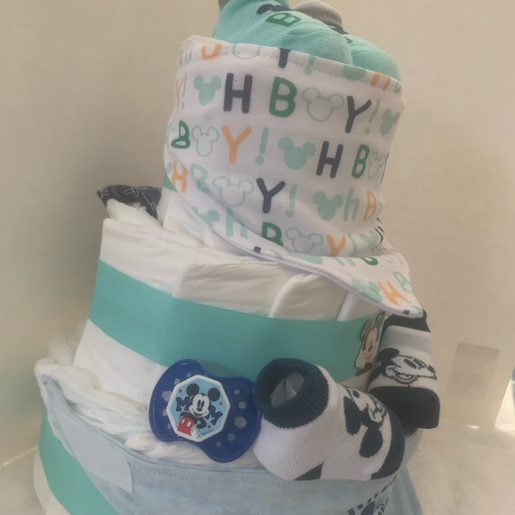 New Mickey Mouse diaper cake.50 diapers, 3 bibs, 2pair of socks 3 pacifiers - Picture 3 of 12